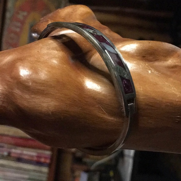 Abalone Shell and Alpaca Silver Bangle - Picture 2 of 7